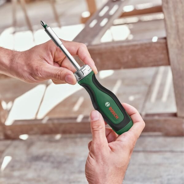 Bosch Ratschenschraubendreher 12-teilig mit integriertem Bitmagazin und starkem Drehmoment