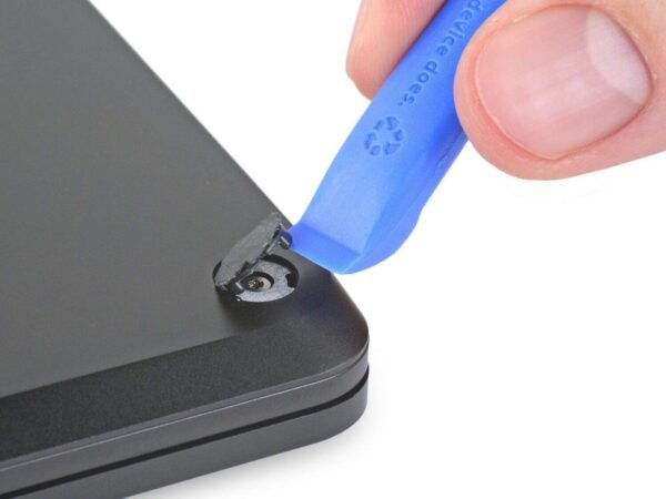 iFixit Werkzeug-Set perfekt zum Öffnen und Reparieren von Elektronikgeräten